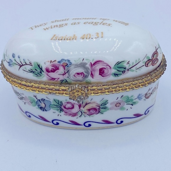 Imperial Porcelain Trinket Box “They Shall Mount Up With Wings As Eagles “ Verse - Picture 4 of 7